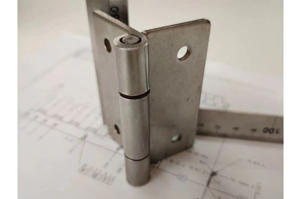 Cupboard Hinges