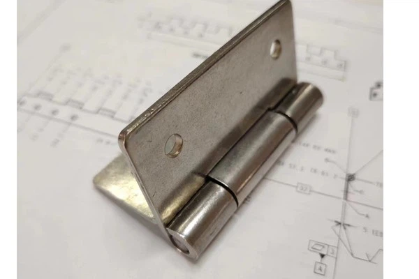 Cupboard Hinges