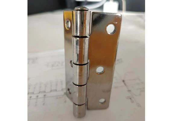 Firm And Reliable Screw-on Hinge
