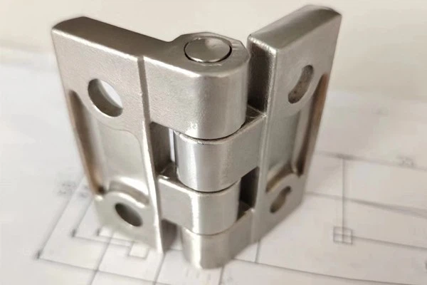 Stainless Steel Refrigerator Hinges: Excellent Rust Resistance And Low Temperature Resistance, Used in Commercial Refrigerators