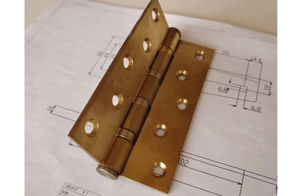 Strong And Reliable Iron Copper Plated Fixed Hinge