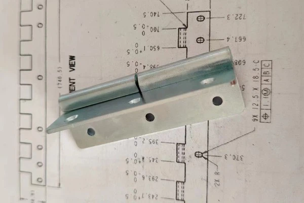Zinc-aluminum Coated Light Torque Hinge